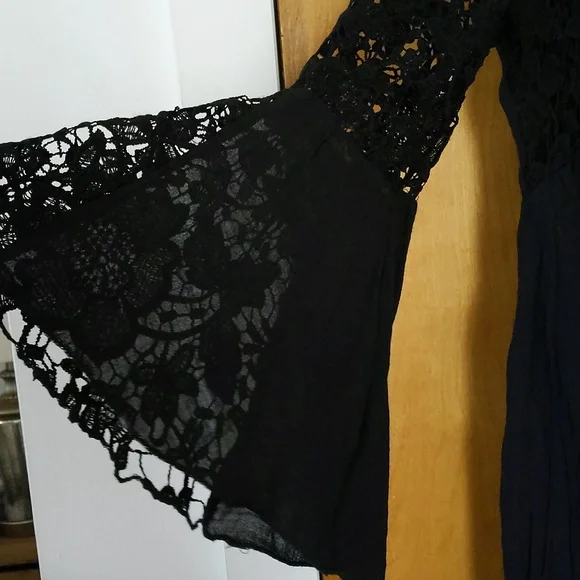 Boho black lace knee length dress - Picture 2 of 8